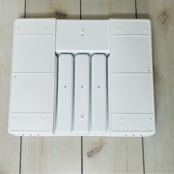 Expandable Silverware Cutlery Tray Divided Organizer - Picture 3 of 3